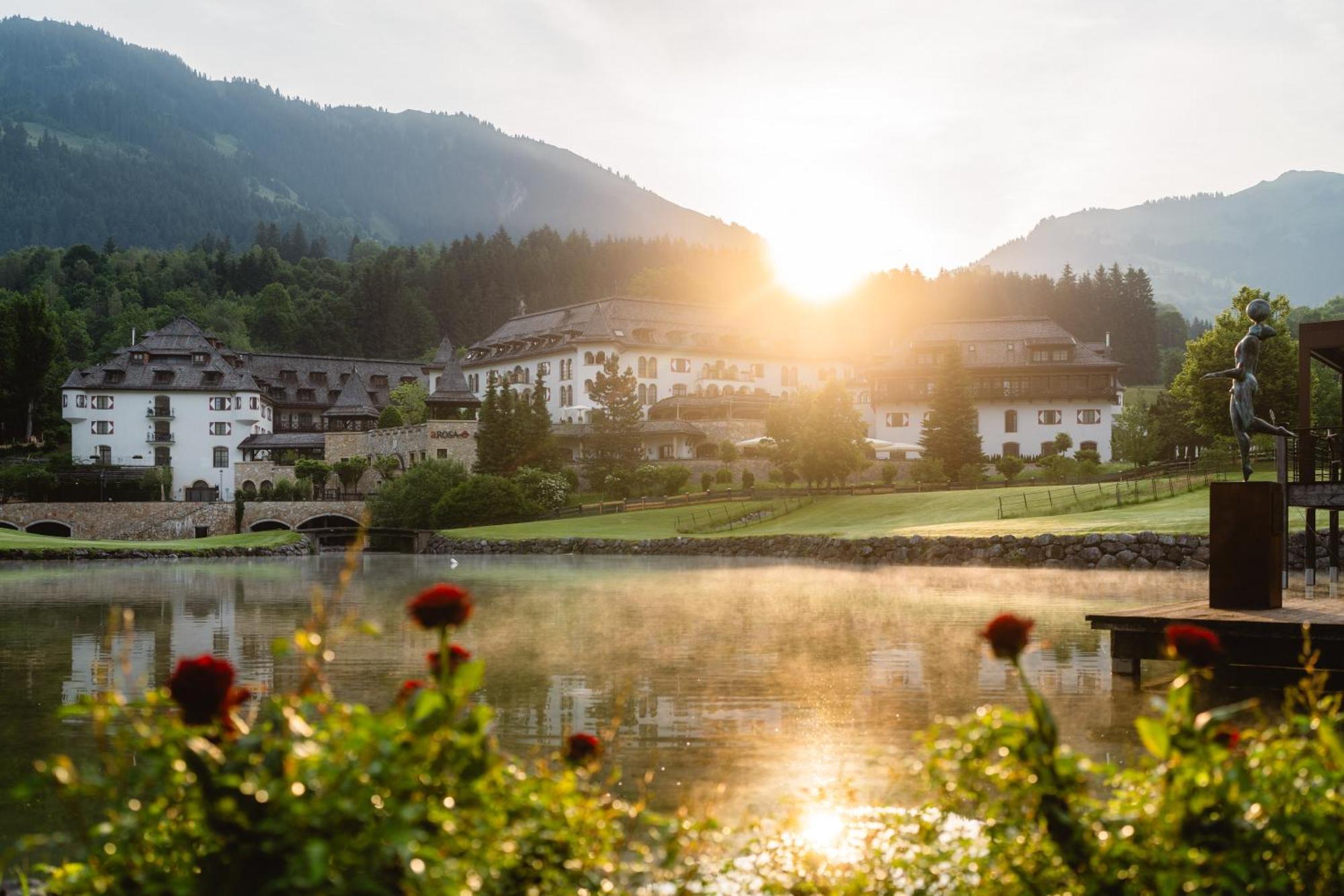 Schlosshotel Kitzbuehel A-Rosa Collection Bagian luar foto