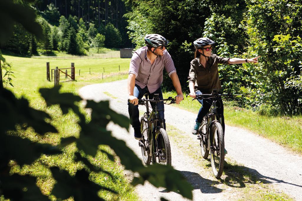 Schlosshotel Kitzbuehel A-Rosa Collection Bagian luar foto Biking in the Black Forest