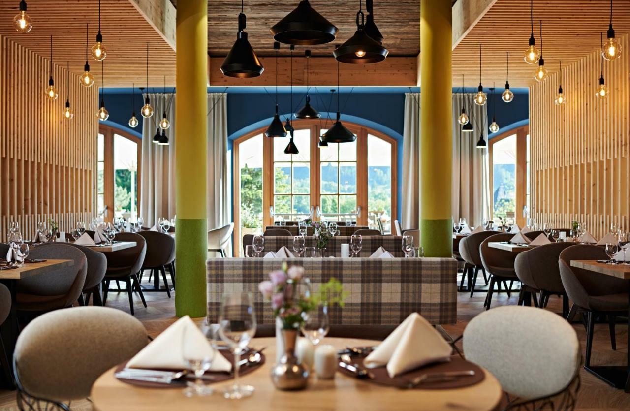 Schlosshotel Kitzbuehel A-Rosa Collection Bagian luar foto Restaurant
